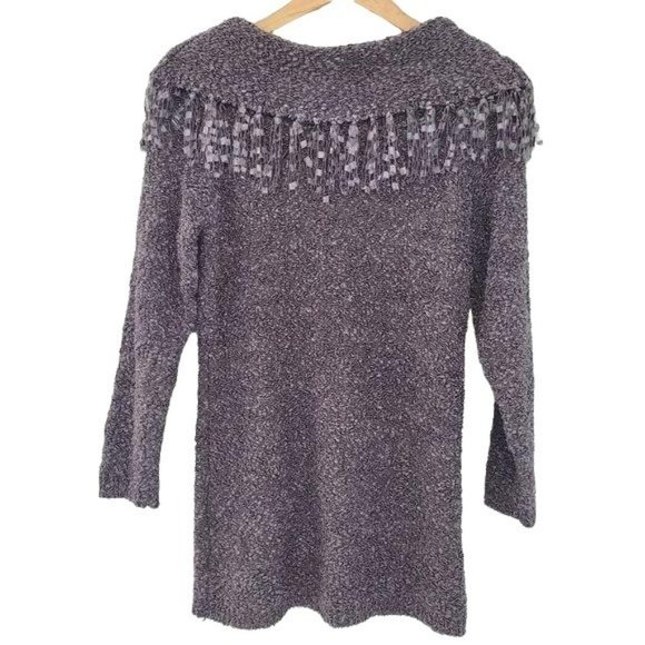 FASHION ESSENTIALS | Ruched  Top w/ Layered collar - Picture 1 of 6